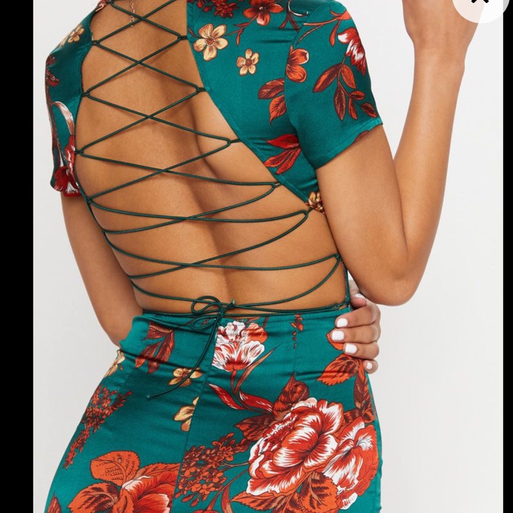 Criss-cross back emerald dress